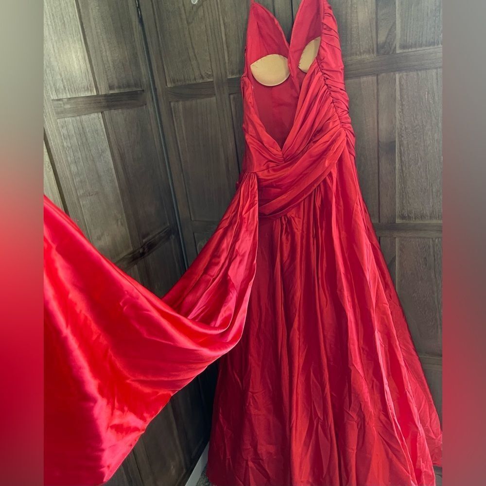 Cassandra Stone Red halter style Prom Dress. - Picture 6 of 9